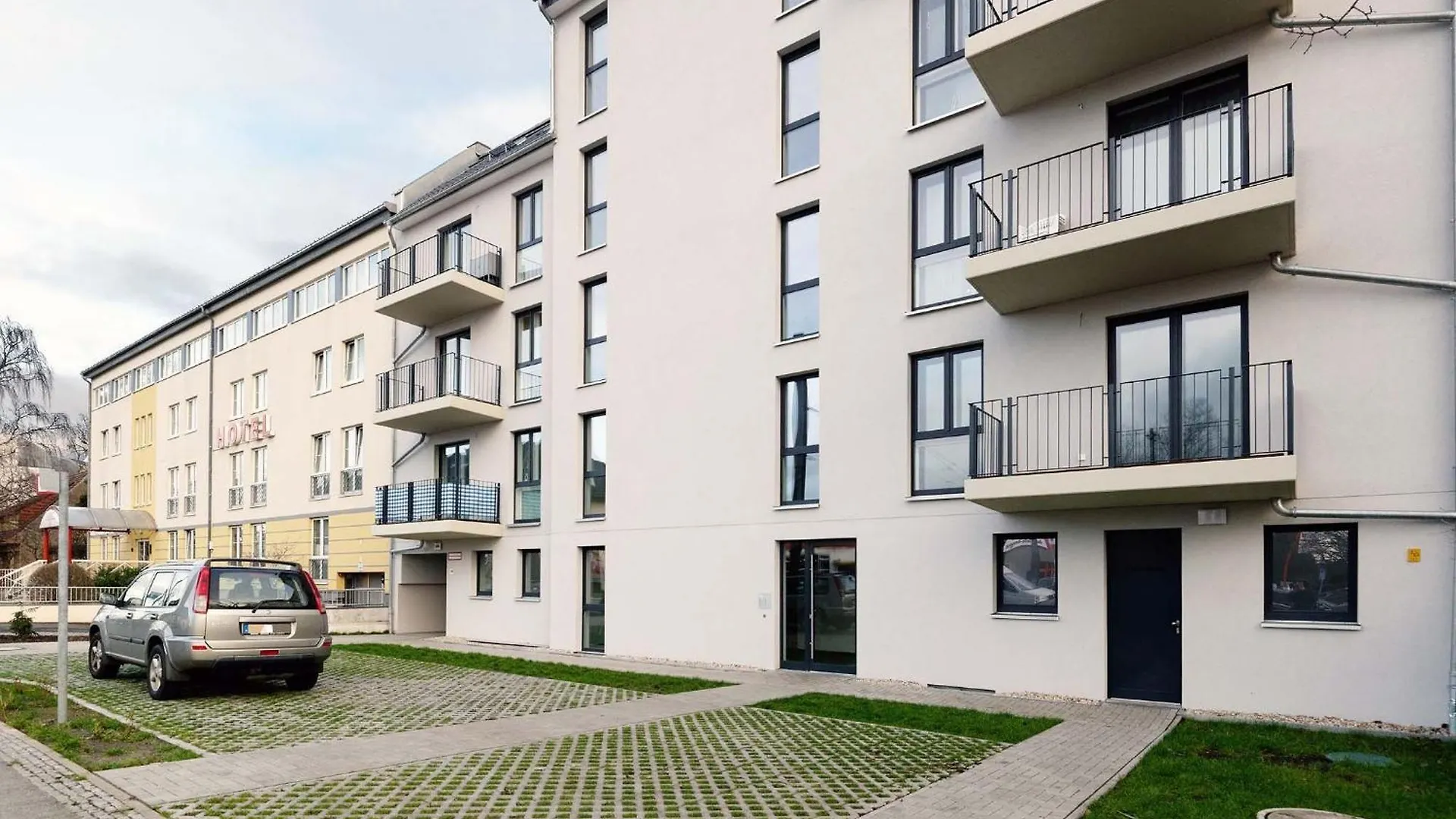 In 20-30 Minuten Im Zentrum Berlín 0*,  Německo